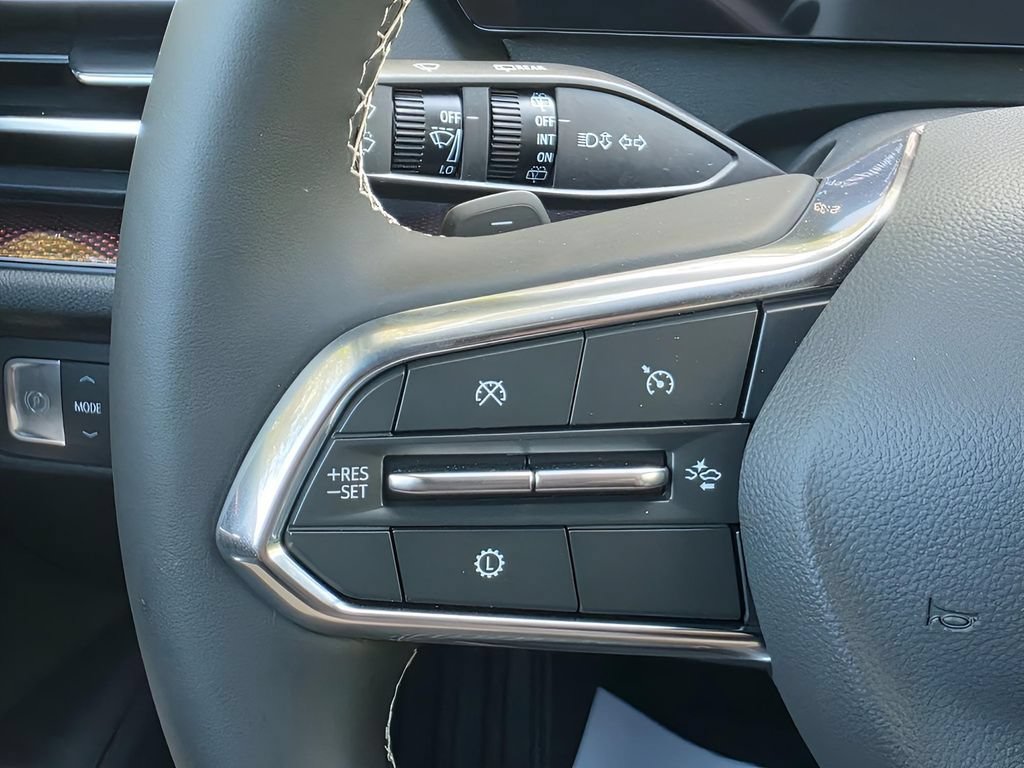 Used 2026 Chevrolet Traverse Z71 w/ Driver Confidence Package AWD/4WD image 25