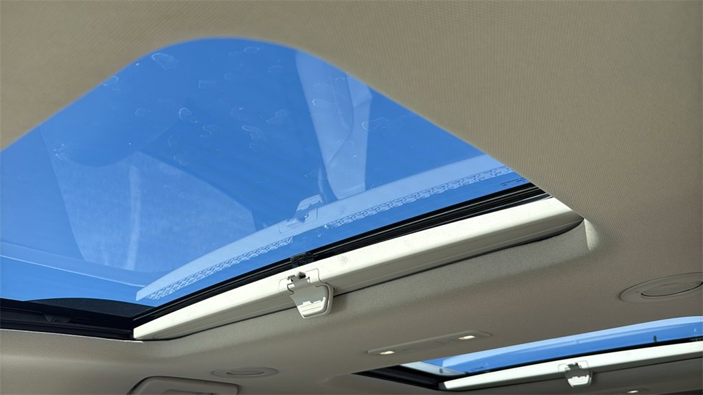 Used 2017 GMC Acadia Denali w/ Technology Package image 29