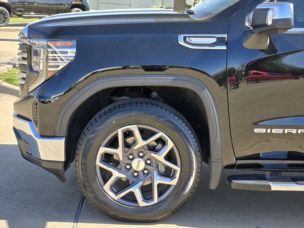 Used 2023 GMC Sierra 1500 SLT image 9