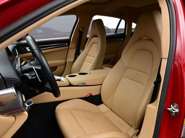 Certified 2023 Porsche Panamera 4 image 5