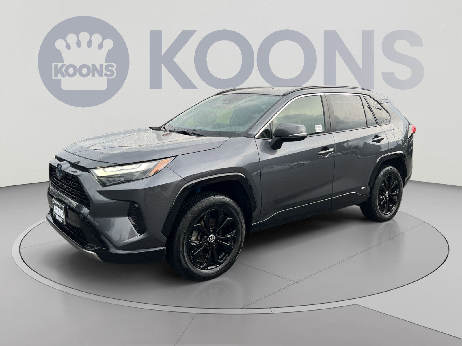Used 2022 Toyota RAV4 SE w/ Convenience Package AWD/4WD image 1