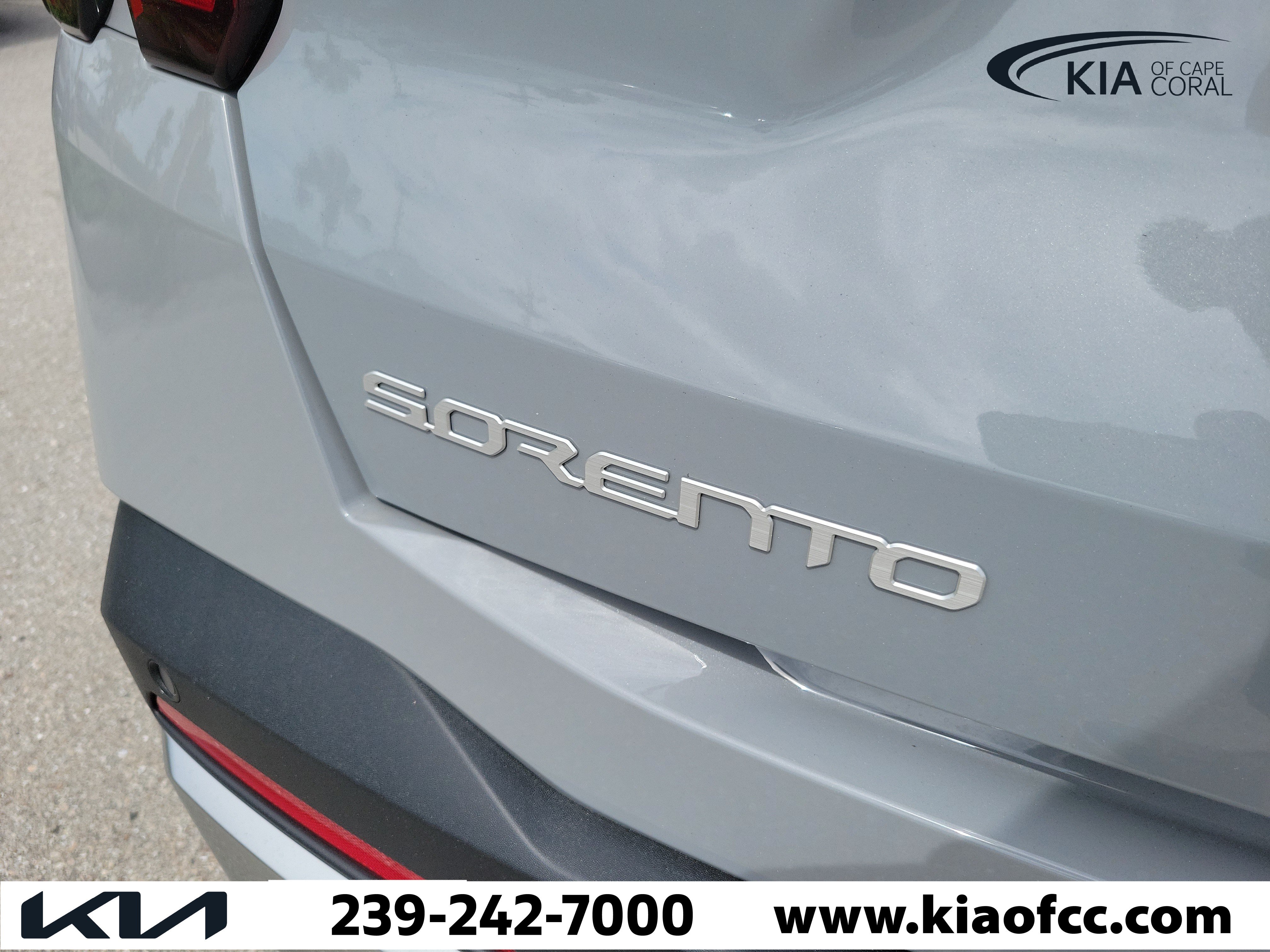 New 2026 Kia Sorento S FWD image 10