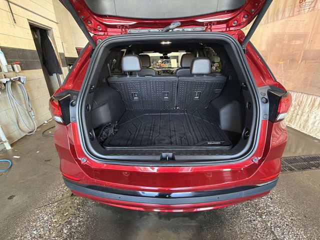 Certified 2024 Chevrolet Equinox RS w/ LPO, Floor Liner Package AWD/4WD image 24