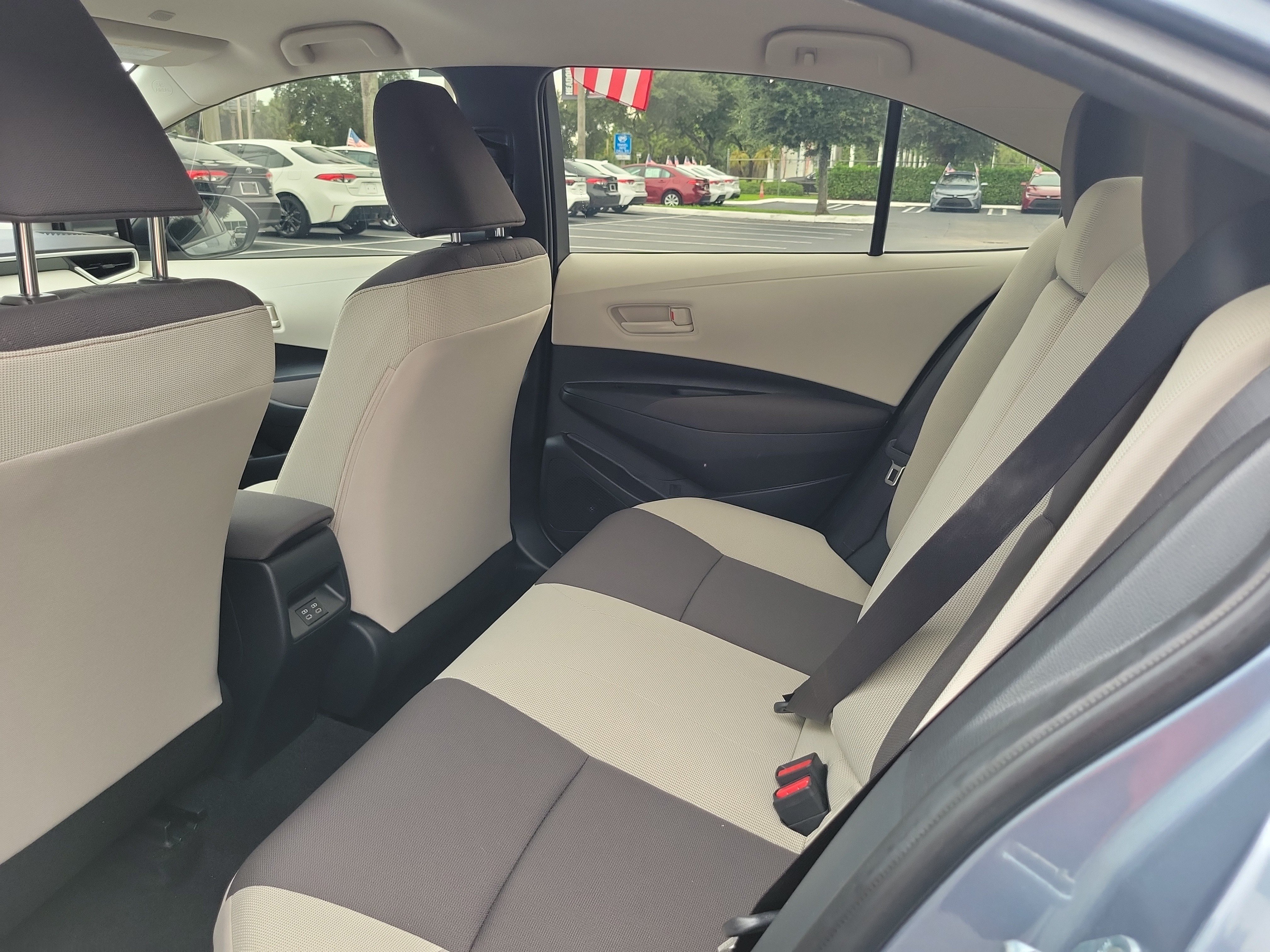 Used 2026 Toyota Corolla LE FWD image 18
