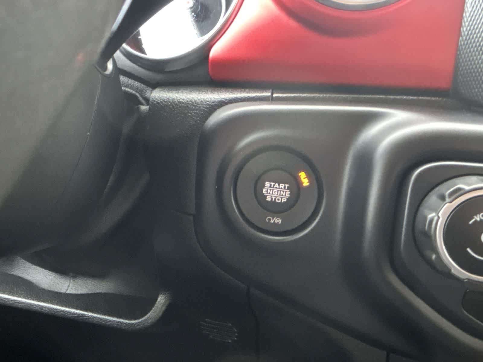 Used 2021 Jeep Wrangler Unlimited Rubicon AWD/4WD image 17