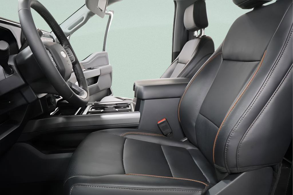 Used 2026 Ford F250 Lariat w/ Black Appearance Package image 21