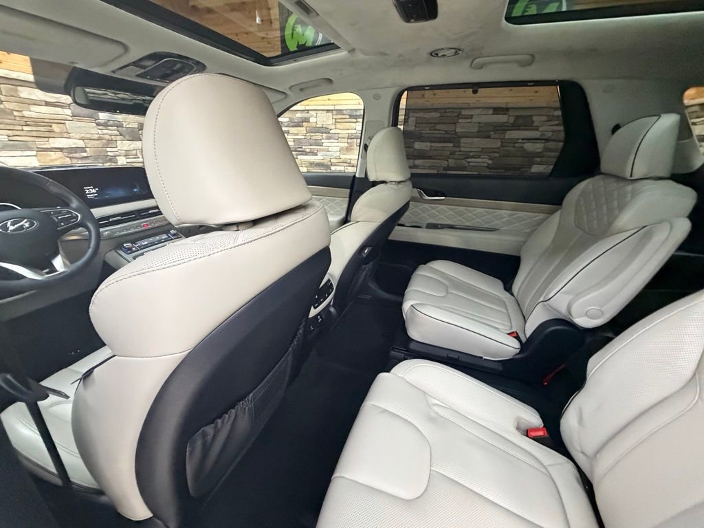 Used 2022 Hyundai Palisade Calligraphy image 26