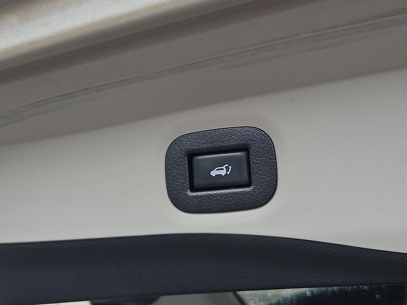Certified 2020 Nissan Rogue SV w/ Premium Package AWD/4WD image 30