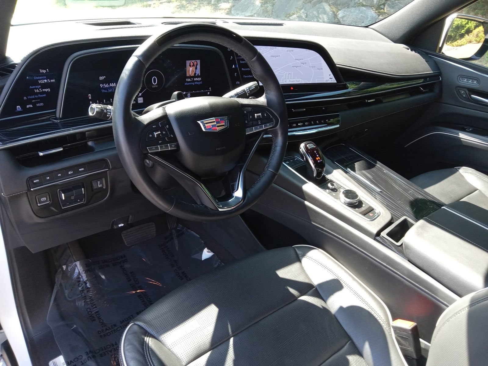 Used 2024 Cadillac Escalade Sport AWD/4WD image 13