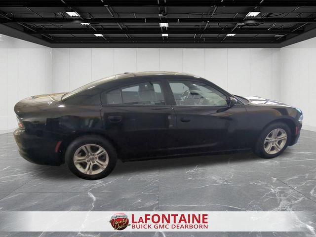 Used 2022 Dodge Charger SXT image 9