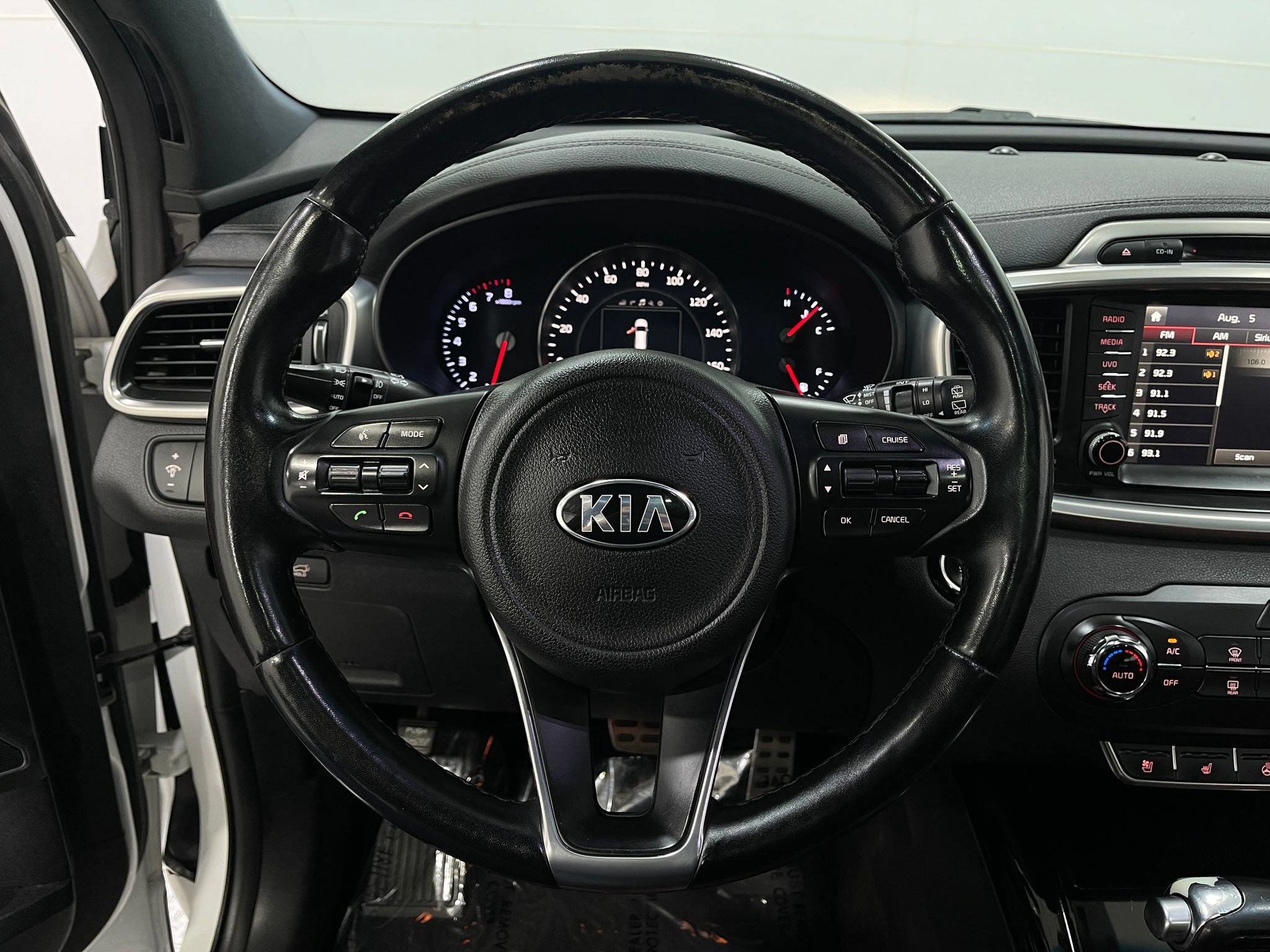 Used 2016 Kia Sorento SX FWD image 21
