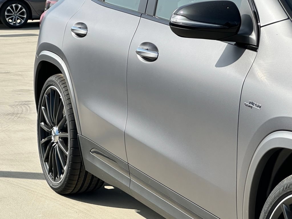 New 2025 Mercedes-Benz GLA 35 AMG 4MATIC image 5