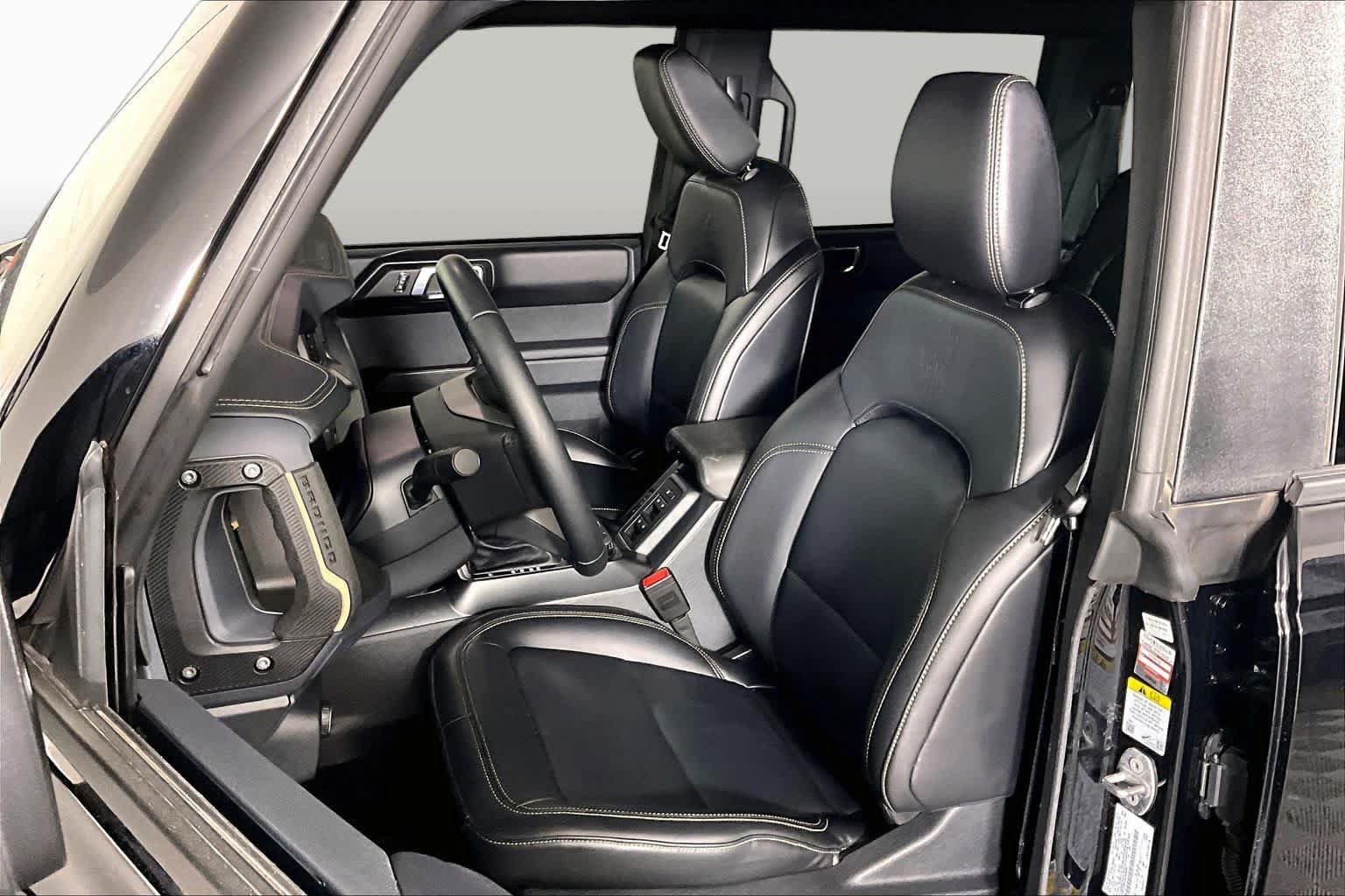 Used 2025 Ford Bronco Badlands AWD/4WD image 8