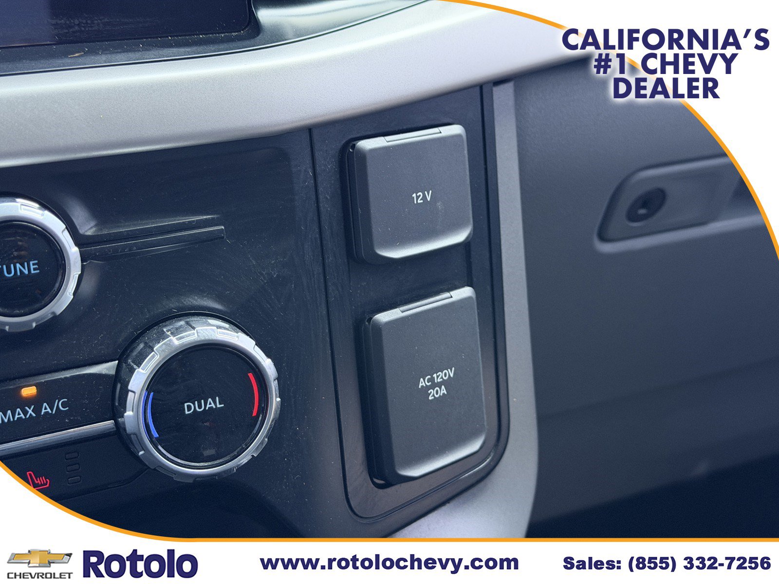 Used 2023 Ford F150 Lightning XLT AWD/4WD image 23