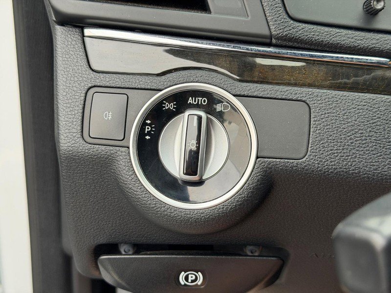 Used 2013 Mercedes-Benz E 350 Cabriolet image 16