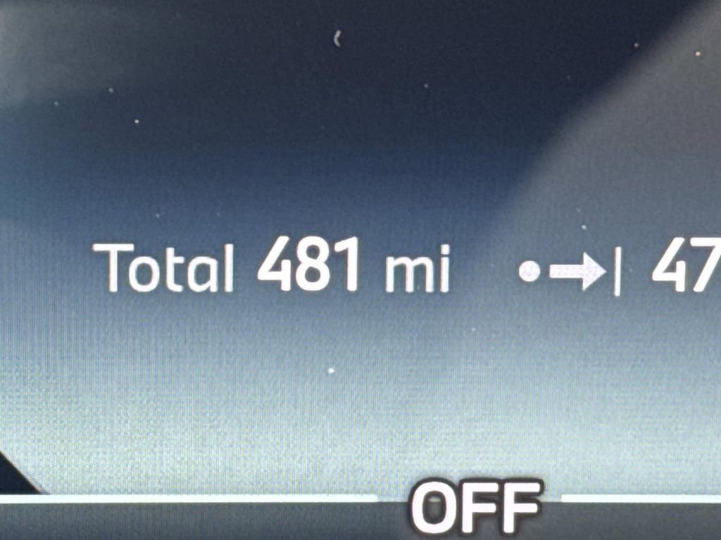 Used 2024 BMW 760i xDrive image 27