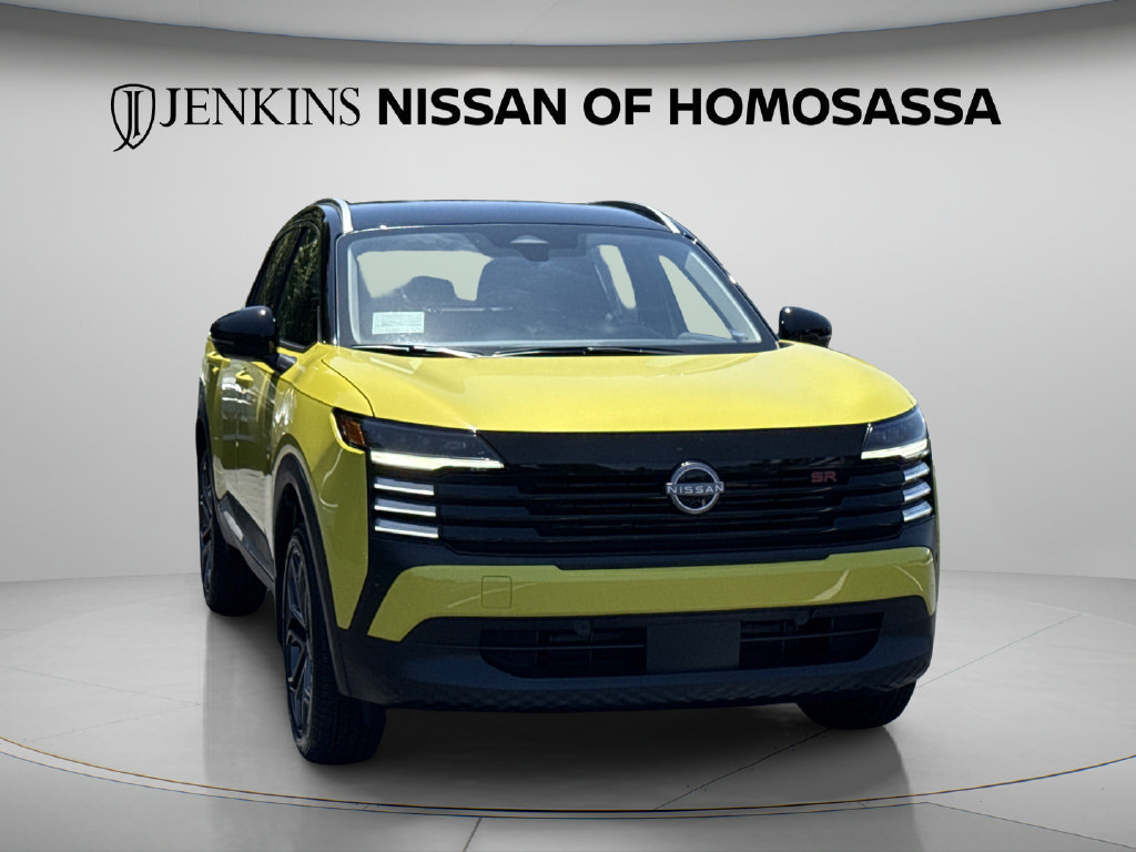 New 2026 Nissan Kicks SR FWD image 2