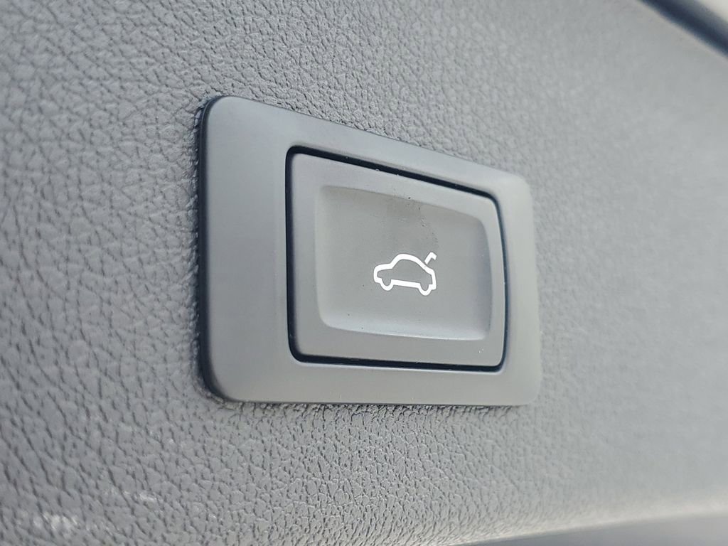 Used 2016 Audi Q5 3.0T Premium Plus w/ Technology Package image 9