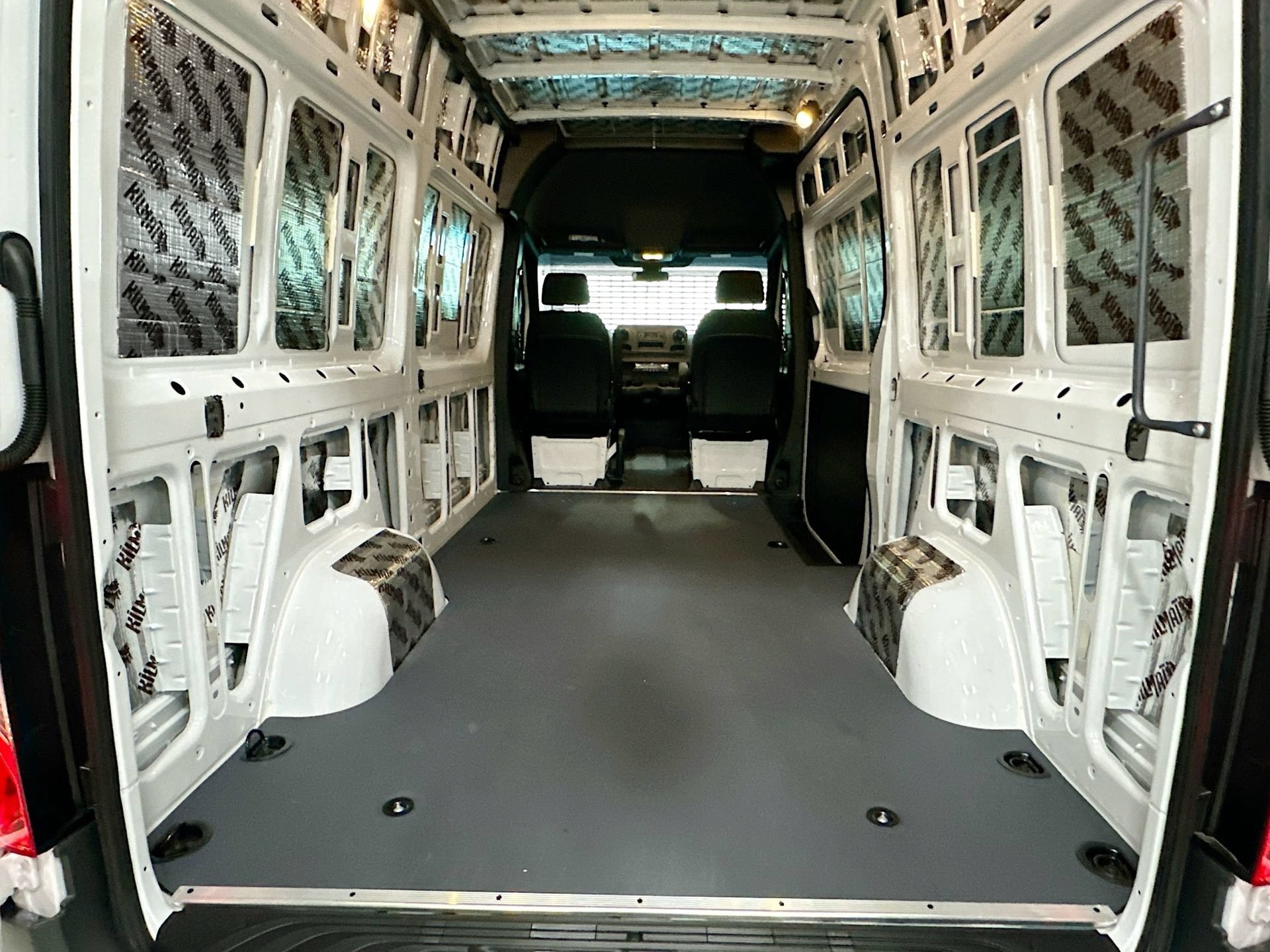 Certified 2025 Mercedes-Benz Sprinter 2500 image 24