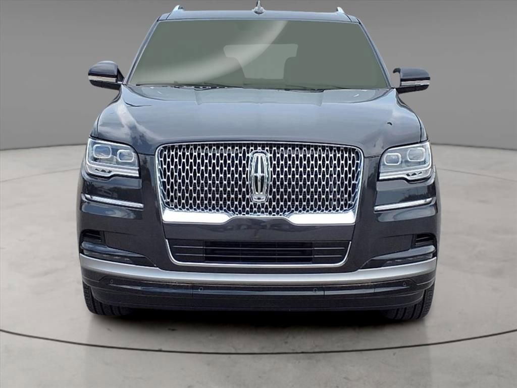 Used 2024 Lincoln Navigator L Reserve AWD/4WD image 19