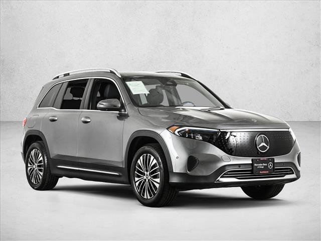 Certified 2025 Mercedes-Benz EQB 300 4MATIC w/ Driver Assistance Package image 3