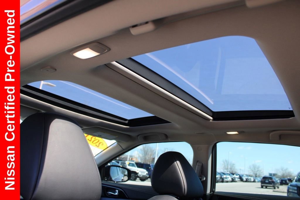 Certified 2021 Nissan Maxima Platinum w/ Sport Mat Group image 27