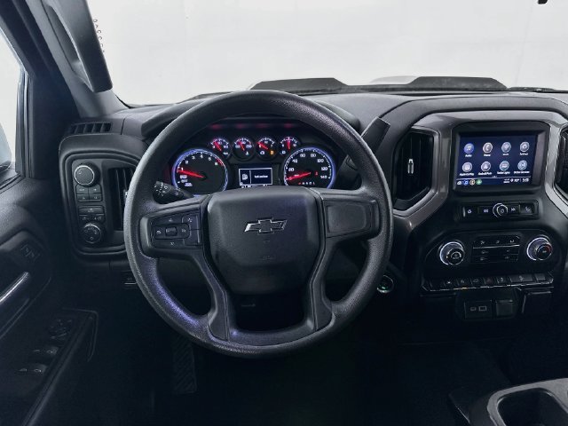 Used 2023 Chevrolet Silverado 1500 Custom Trail Boss w/ LPO, Dark Essentials Package AWD/4WD image 16