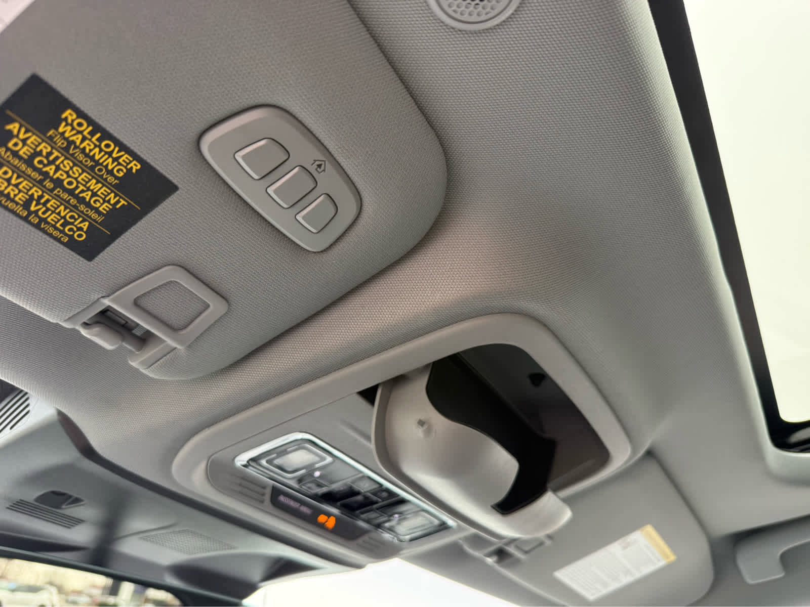 Used 2022 Lincoln Corsair Reserve w/ Sport Package image 17