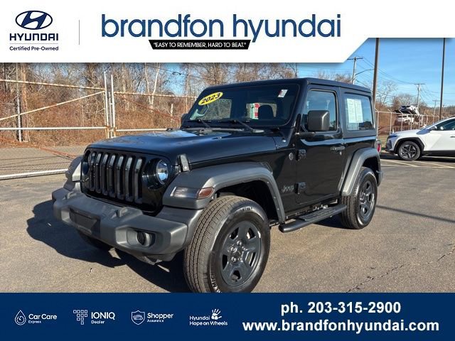 Used 2023 Jeep Wrangler Sport image 3