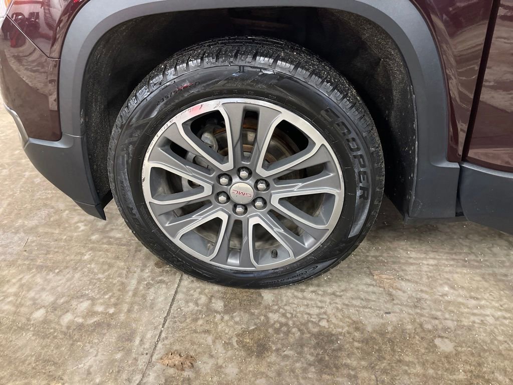 Used 2017 GMC Acadia SLT image 28