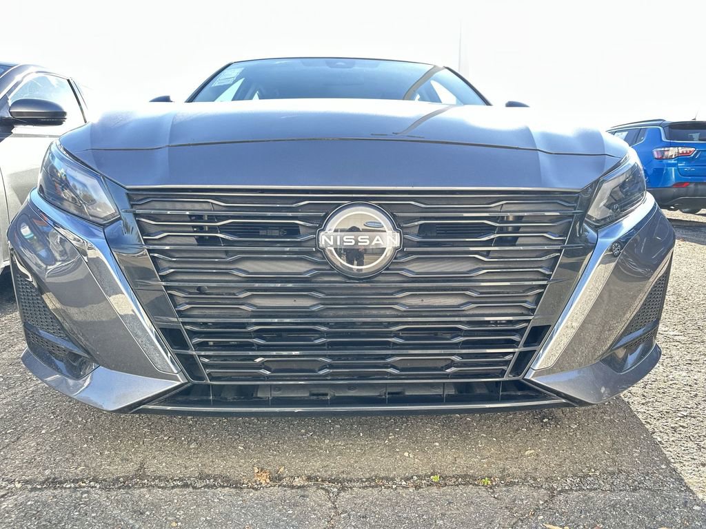 Used 2023 Nissan Altima 2.5 SV image 25