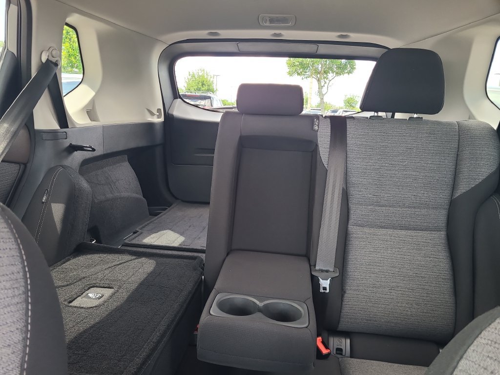 Certified 2021 Nissan Rogue SV FWD image 12