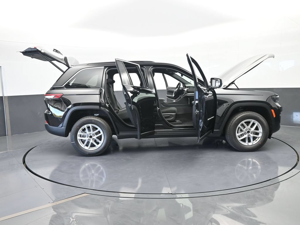 New 2026 Jeep Grand Cherokee Laredo X AWD/4WD image 66