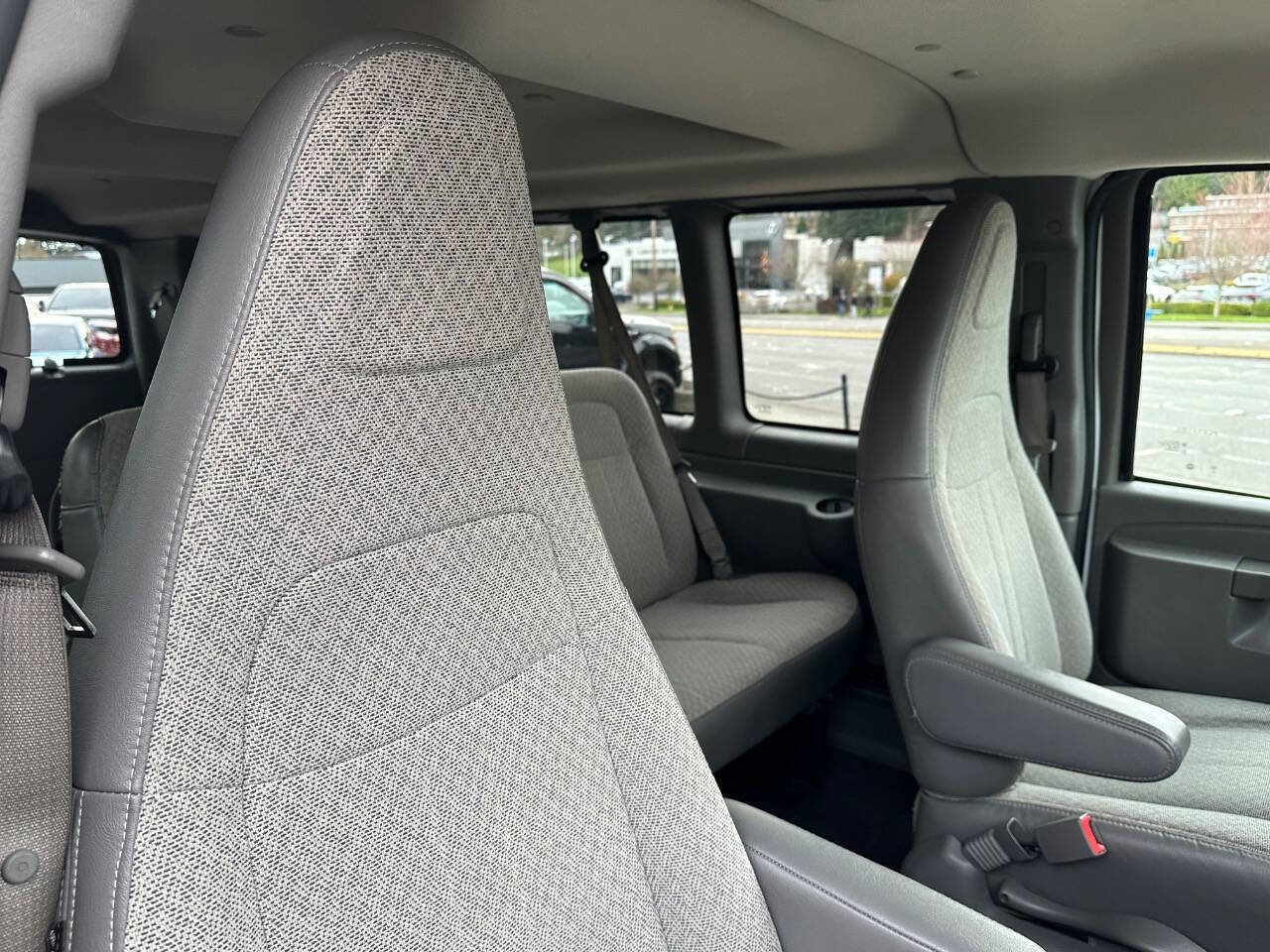 Used 2019 Chevrolet Express 3500 LT w/ LT Preferred Equipment Group image 15