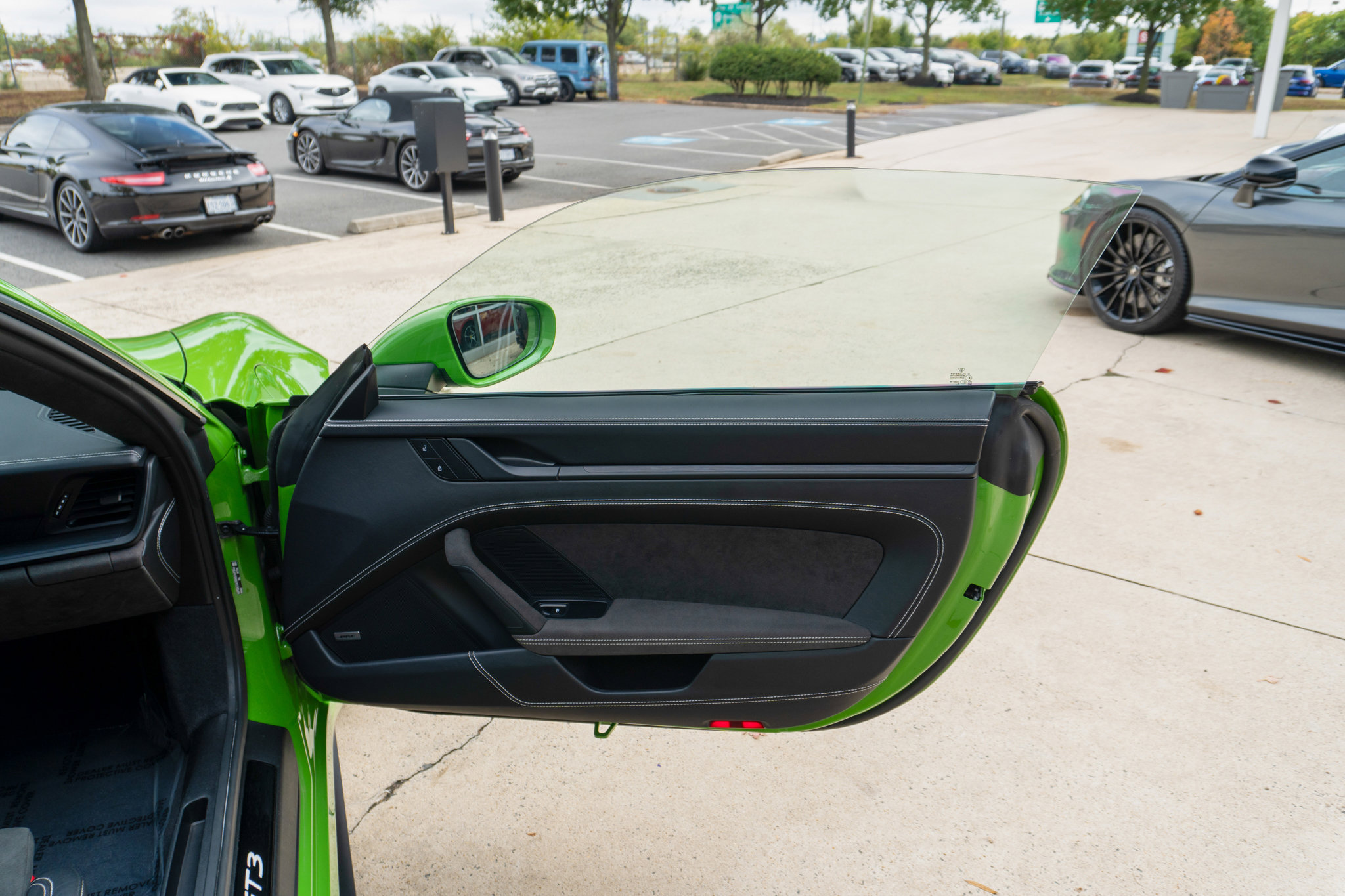 Used 2022 Porsche 911 GT3 image 30