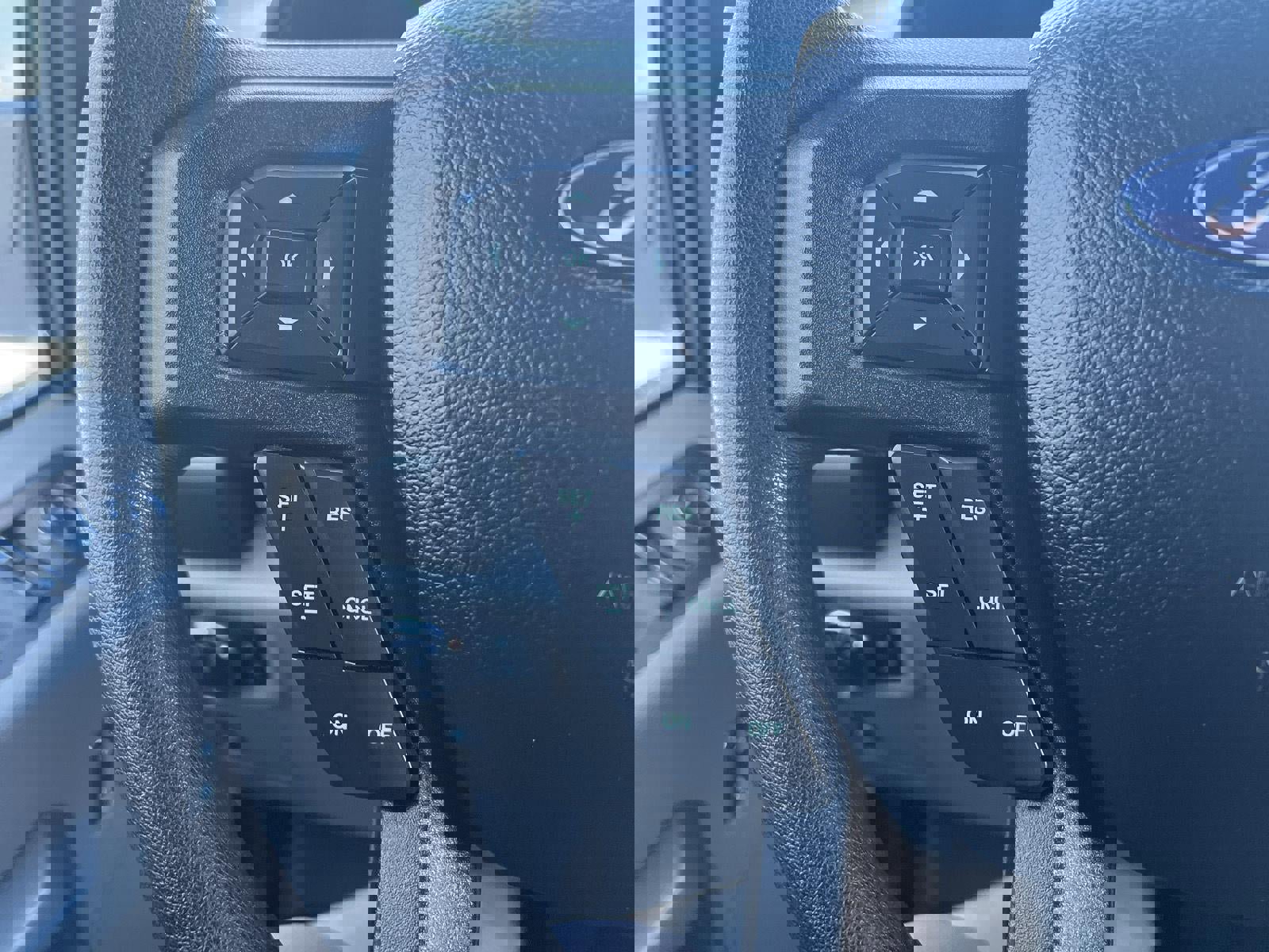 Used 2018 Ford F150 XLT w/ Trailer Tow Package image 25