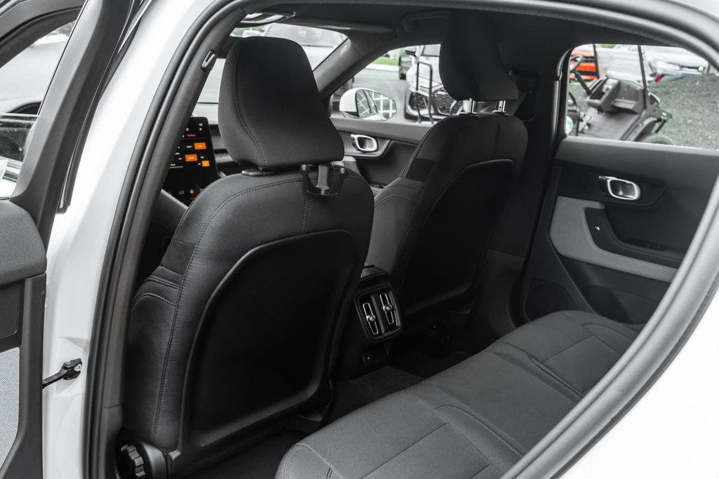Used 2024 Polestar Polestar 2 AWD/4WD image 28
