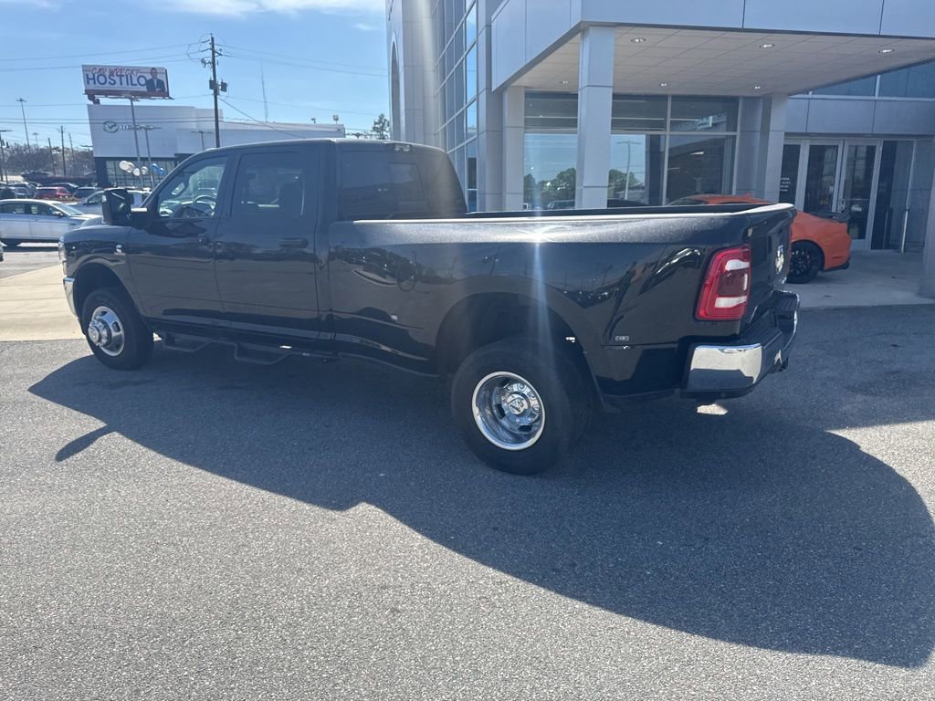 Used 2024 RAM 3500 Tradesman w/ Towing Technology Group image 19
