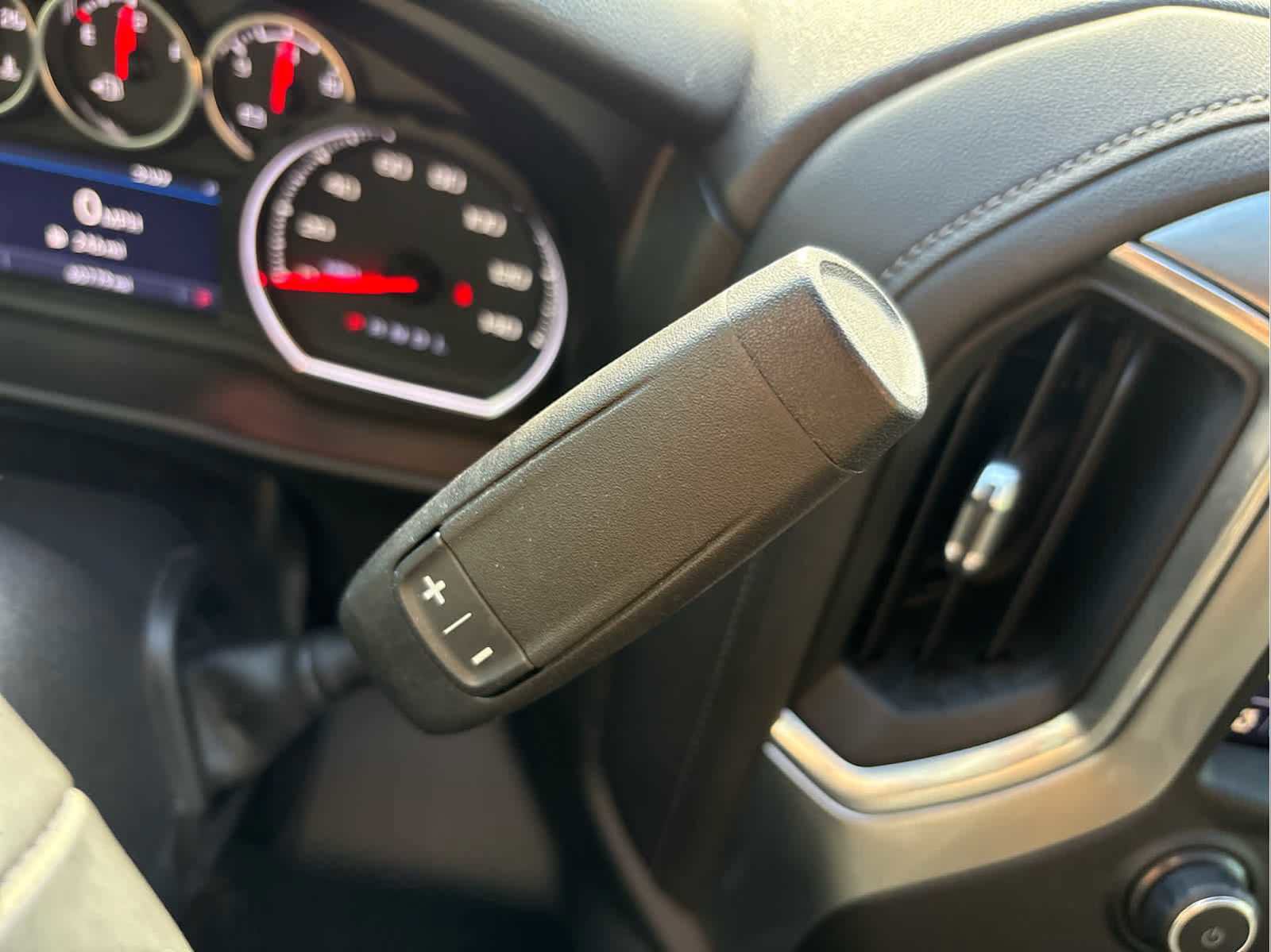 Used 2020 Chevrolet Silverado 1500 RST w/ All-Star Edition image 28