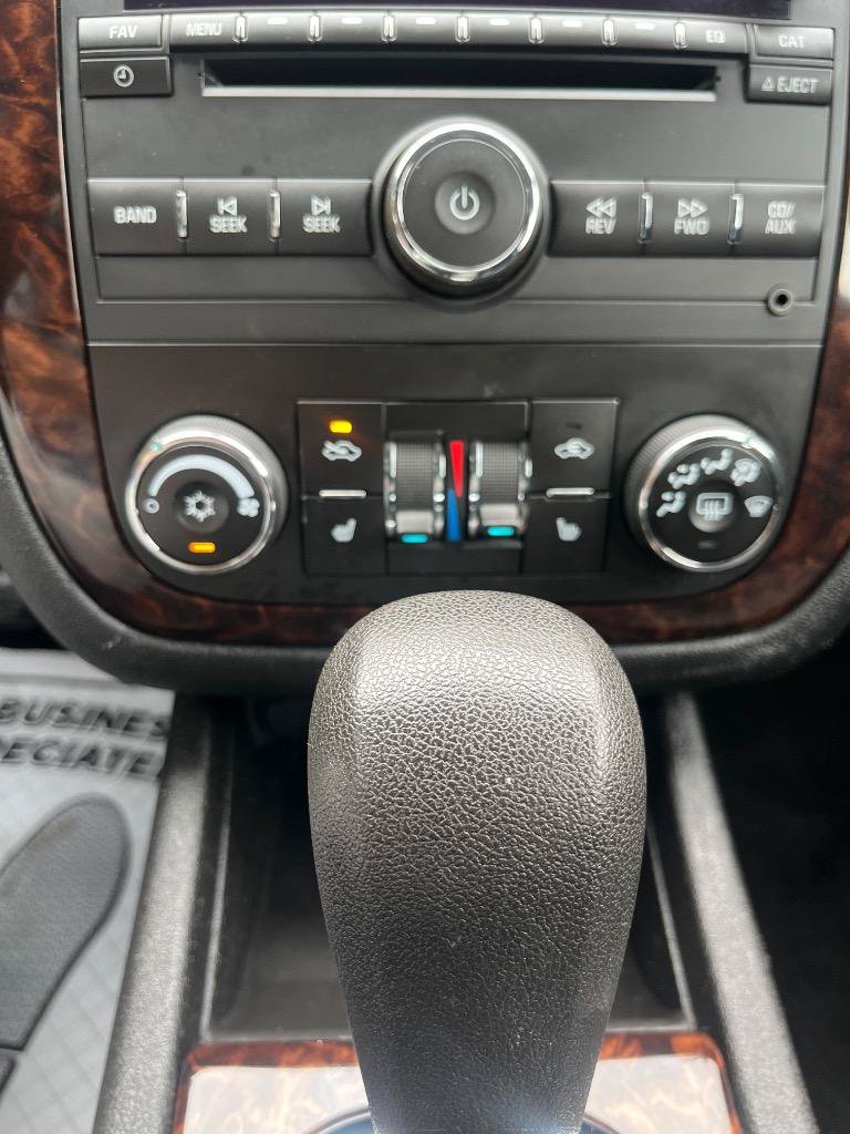 Used 2016 Chevrolet Impala LTZ FWD image 38