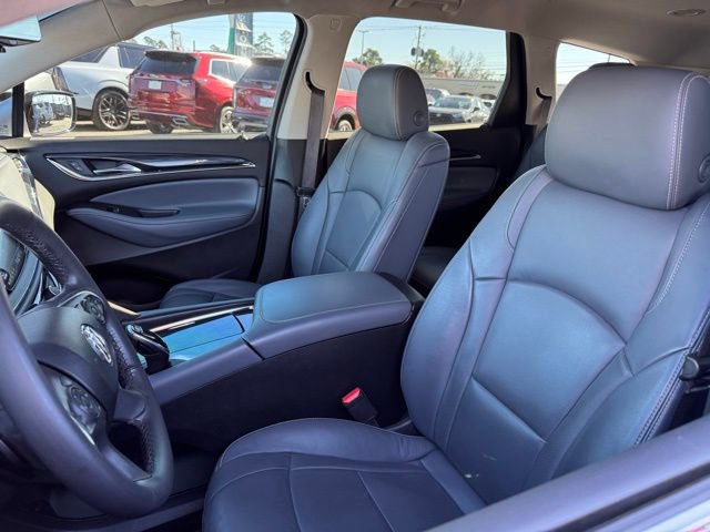 Used 2021 Buick Enclave Essence w/ Sound and Sites Package image 8