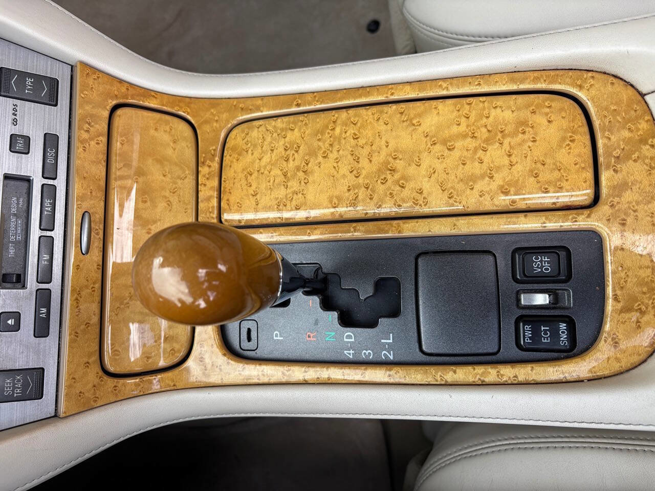 Used 2005 Lexus SC 430 Convertible RWD image 36