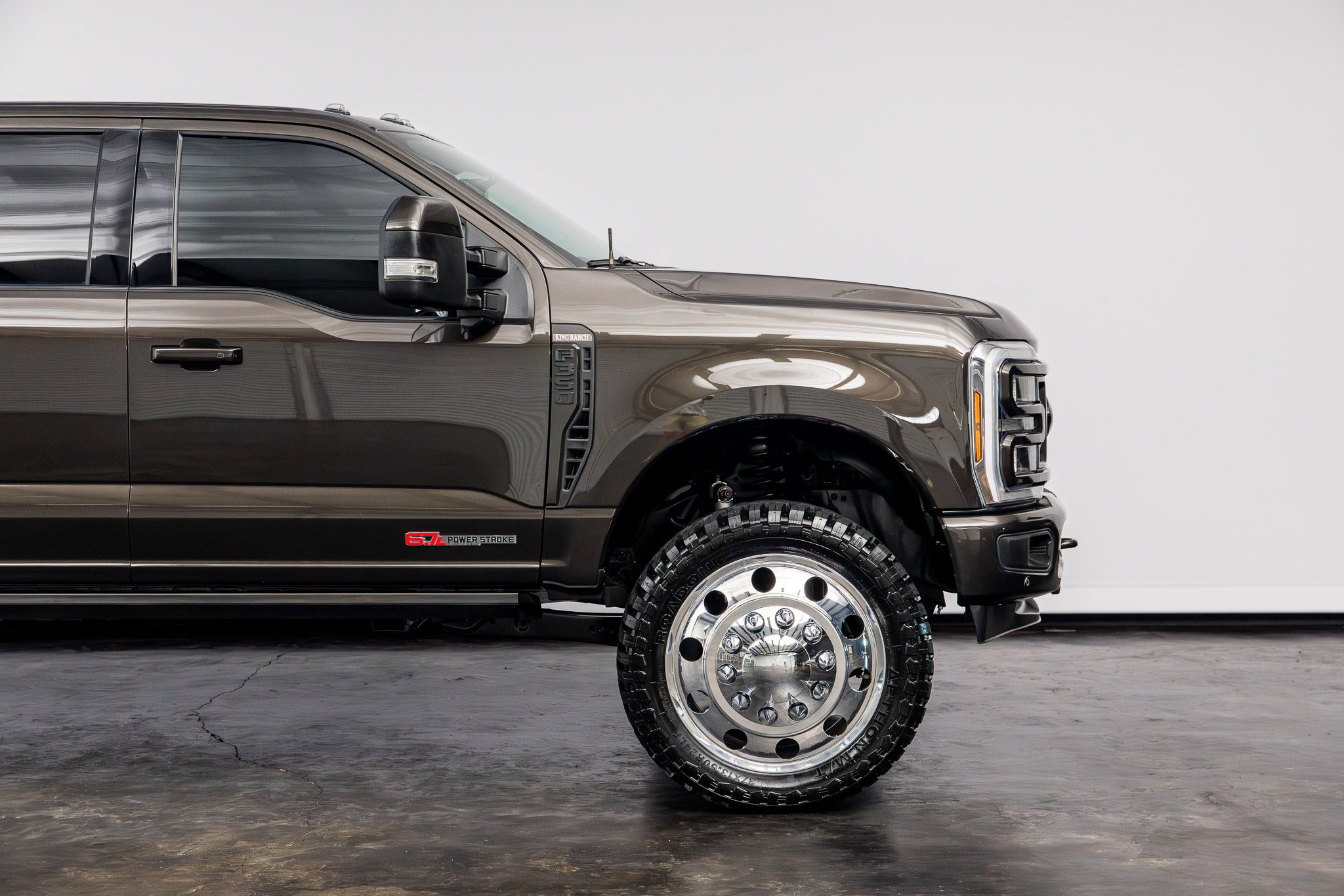 Used 2024 Ford F350 King Ranch w/ Chrome Package AWD/4WD image 23