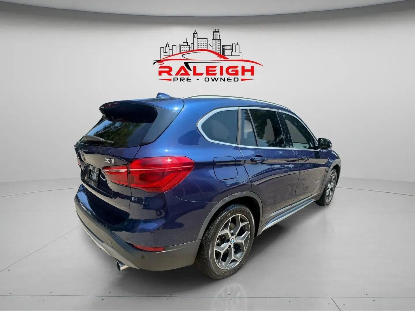 Used 2018 BMW X1 xDrive28i w/ Convenience Package image 4
