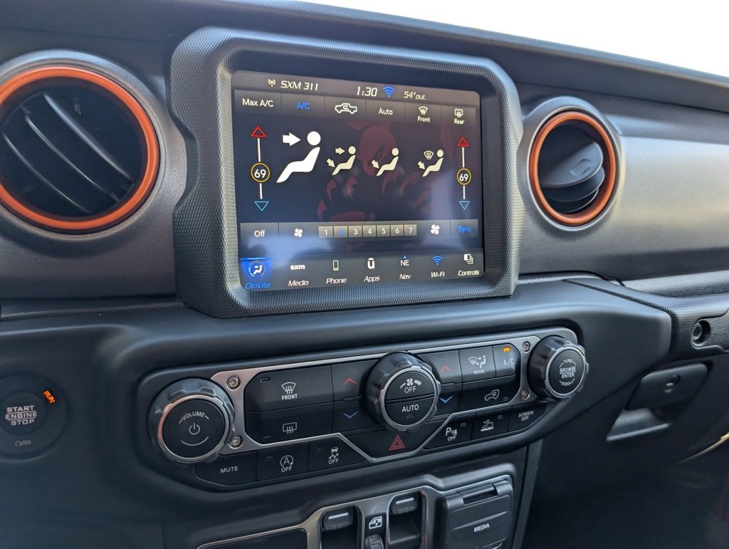 Used 2021 Jeep Gladiator Mojave image 16