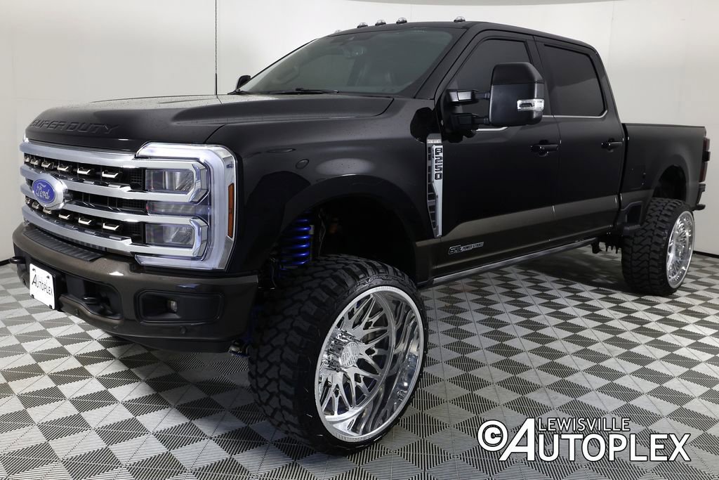 Used 2025 Ford F250 King Ranch w/ FX4 Off-Road Package AWD/4WD image 10