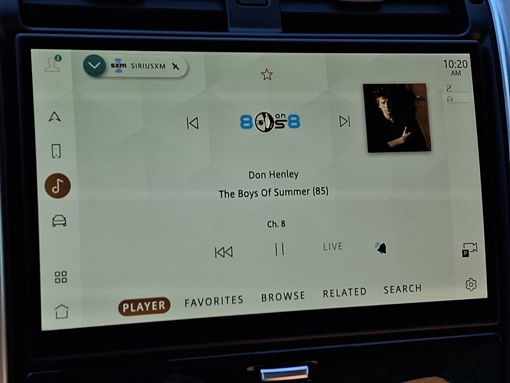 Certified 2025 Land Rover Discovery Dynamic SE image 22