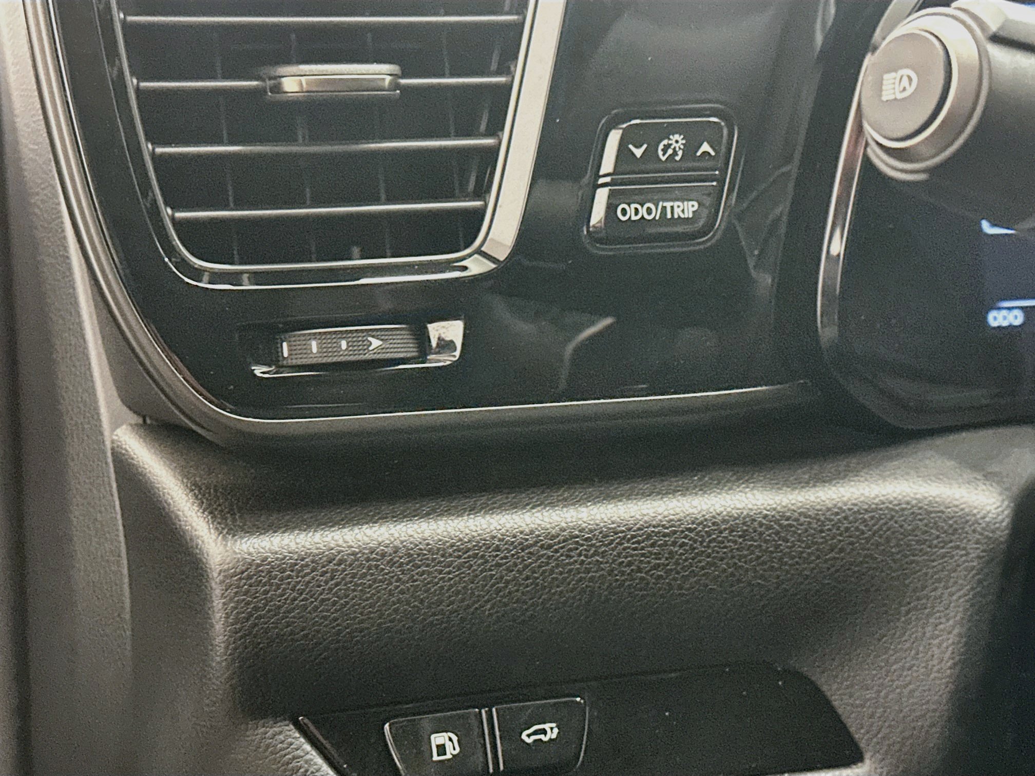 Used 2024 Lexus NX 350 AWD w/ Cold Area Package image 17
