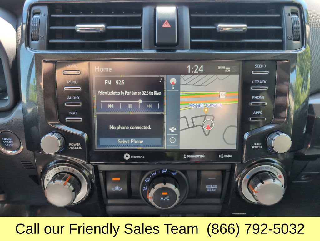 Used 2023 Toyota 4Runner TRD Off-Road Premium w/ Moonroof Package AWD/4WD image 20
