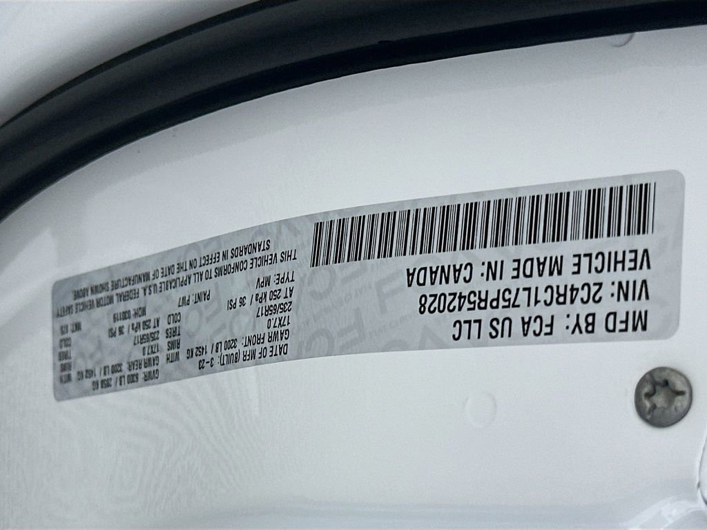 Used 2023 Chrysler Pacifica Touring-L image 31